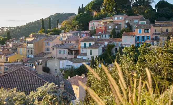 Découvrez trois nouveaux biens à Bormes-les-Mimosas avec Bryan HAIRABEDIAN Immobilier, Toulon, Bryan HAIRABEDIAN Immobilier
